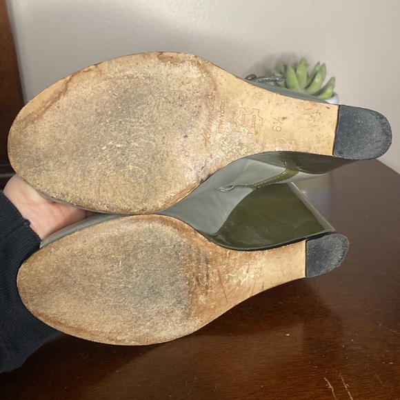 Kenneth Cole Wedges - Picture 7 of 7